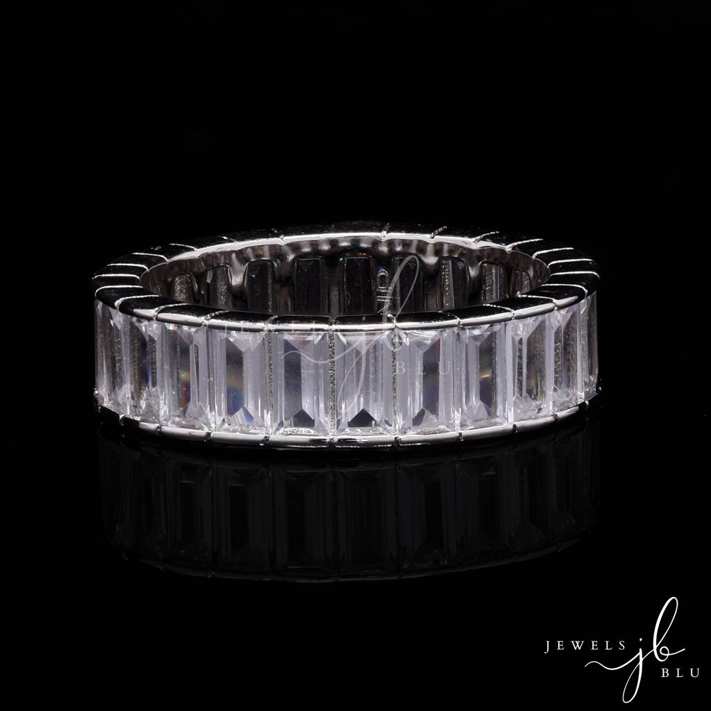 Evita American Diamond Baguette Band Ring : 2000051
