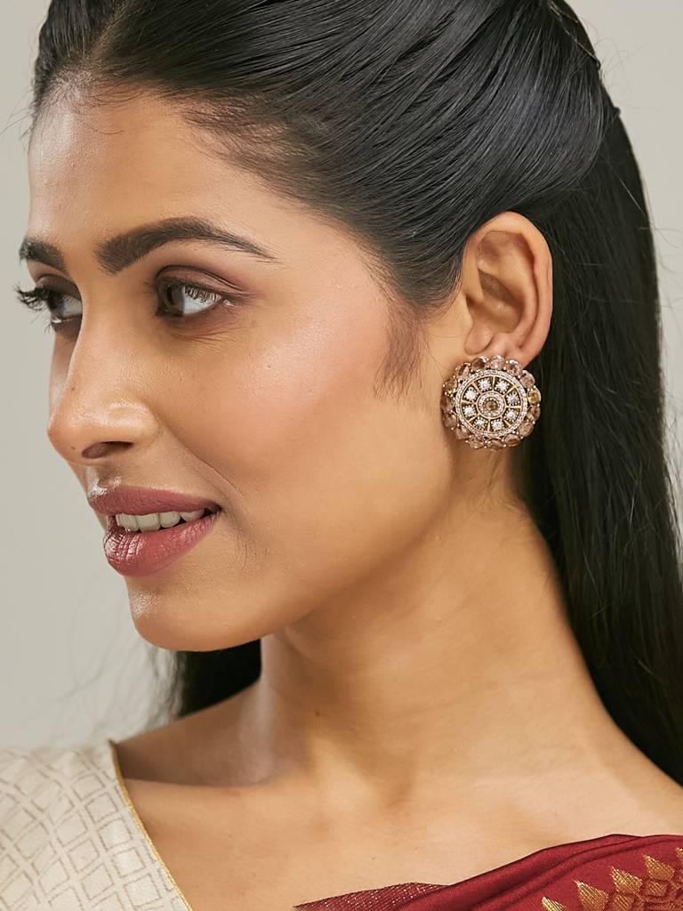 Vintage-Inspired Round Crystal Stud Earrings With Smoky Accents : YI24A0205E