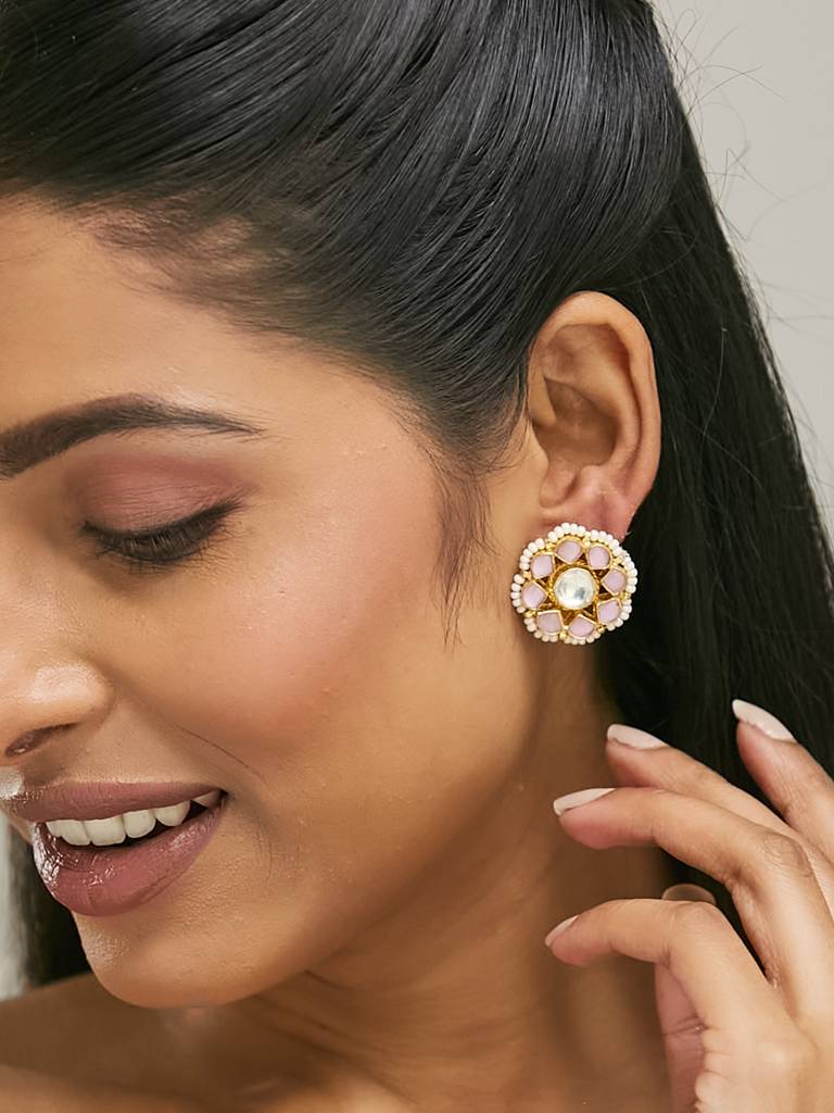 Vintage-Inspired Floral Pearl And Gemstone Stud Earrings : YI24A0172E