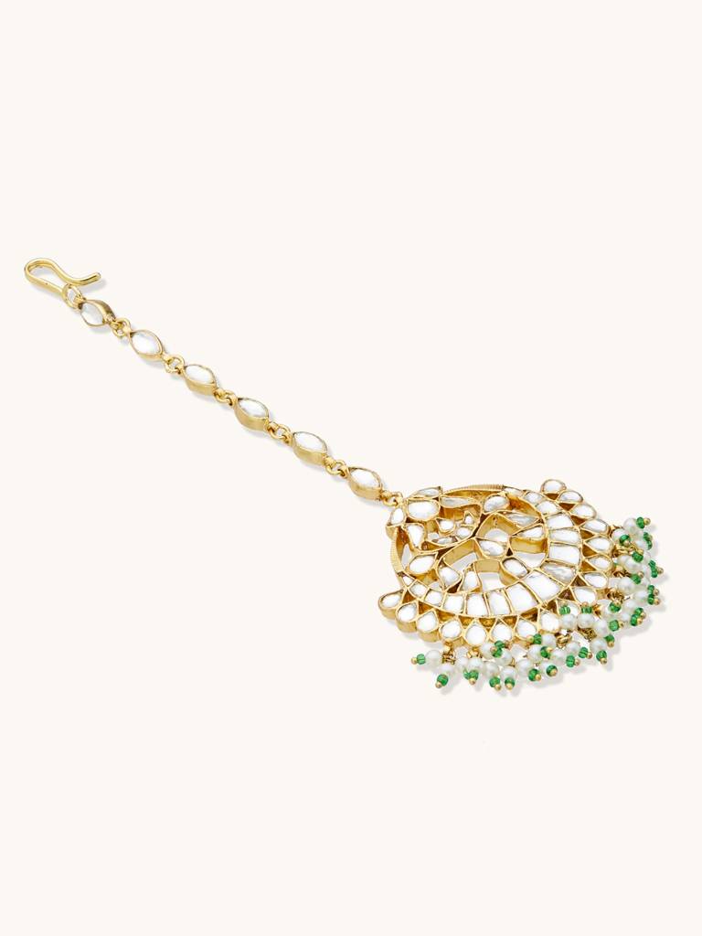 22K Gold Plated Kundan Maang Tikka With Green Bead Accents : YI24A0213H