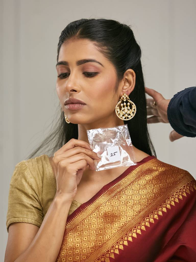 Elegant Gold-Plated Kundan And Pearl Chandbali Earrings : YI24A0184E
