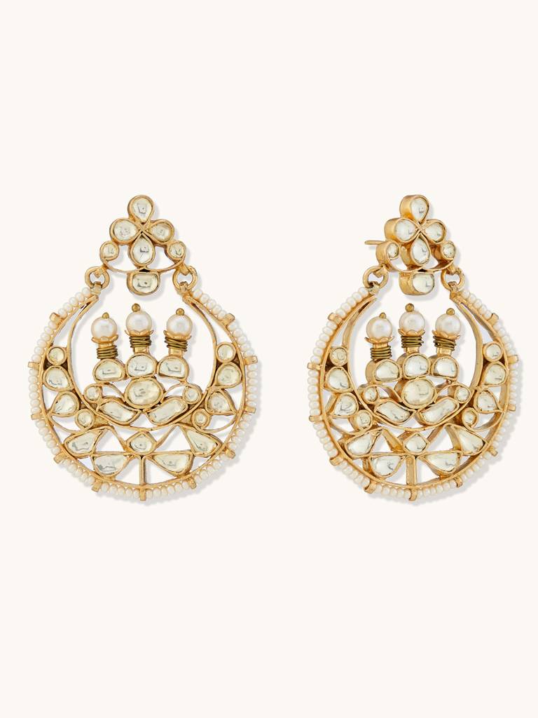 Elegant Gold-Plated Kundan And Pearl Chandbali Earrings : YI24A0184E