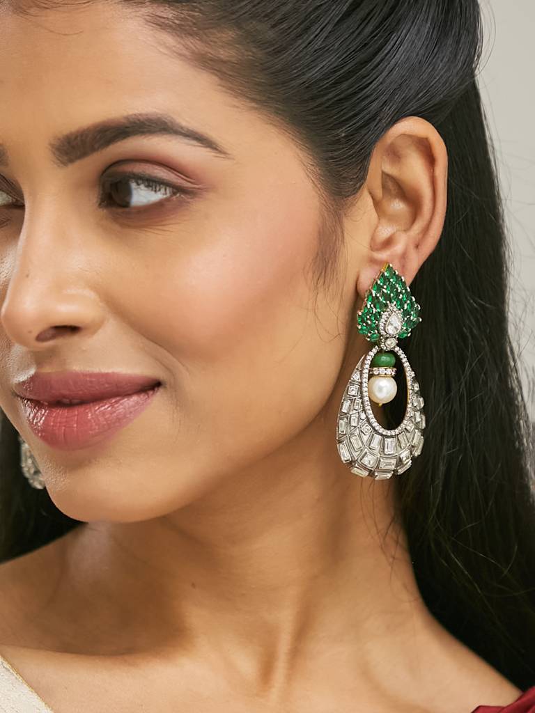 Luxurious Emerald And Pearl Teardrop Earrings With Intricate Detailing : YI24A0198E