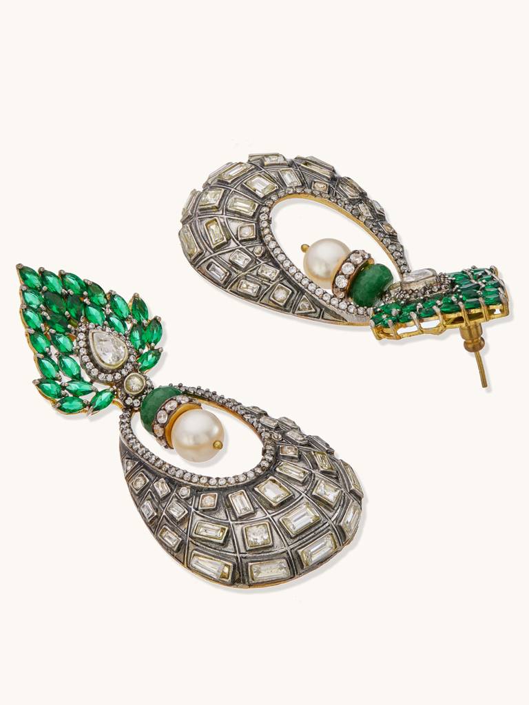 Luxurious Emerald And Pearl Teardrop Earrings With Intricate Detailing : YI24A0198E