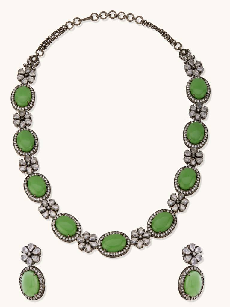 Vintage Green Gemstone Floral Necklace And Earring Set : YI24A0222N