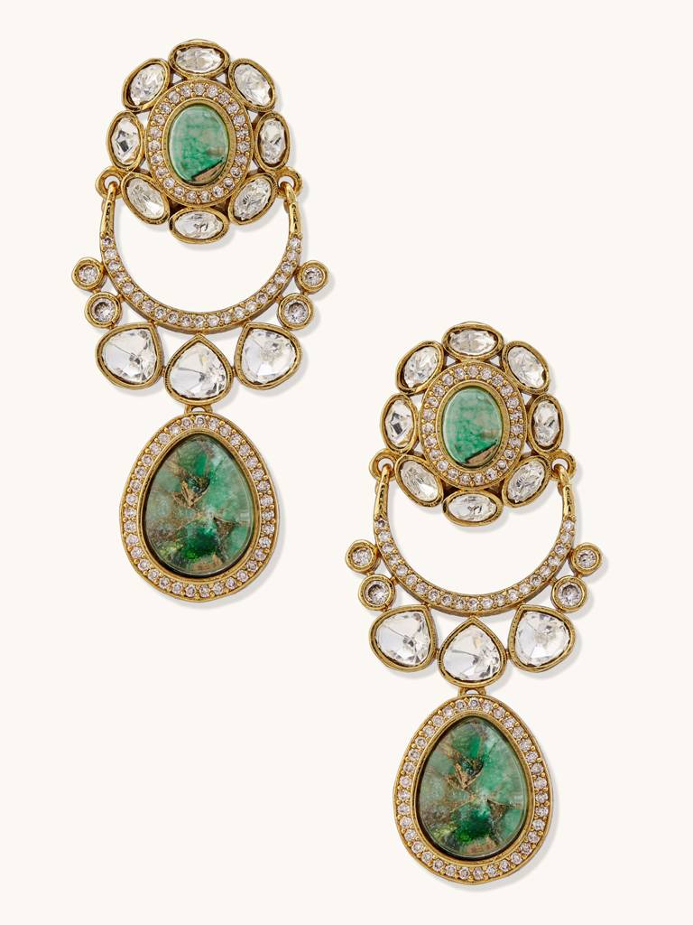 Elegant Gold And Emerald Necklace Set With Earrings : YI24A0228N