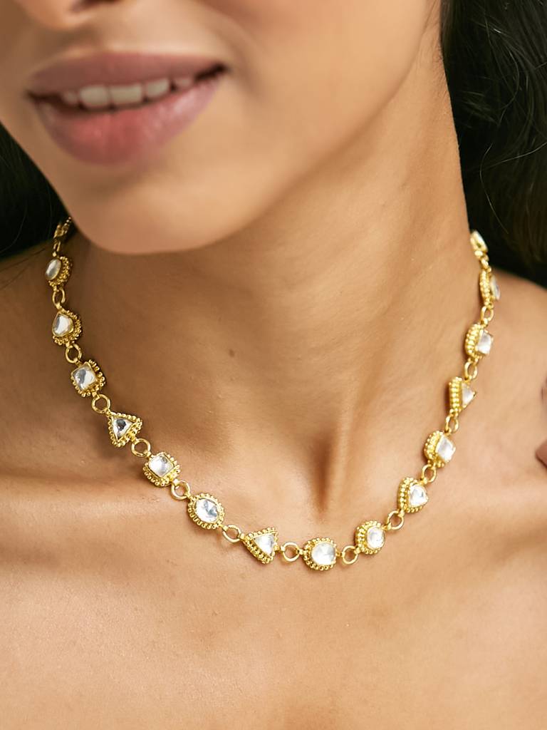 22K Gold-Plated Head Band Cum Choker For Women & Girls : YI24A0210H