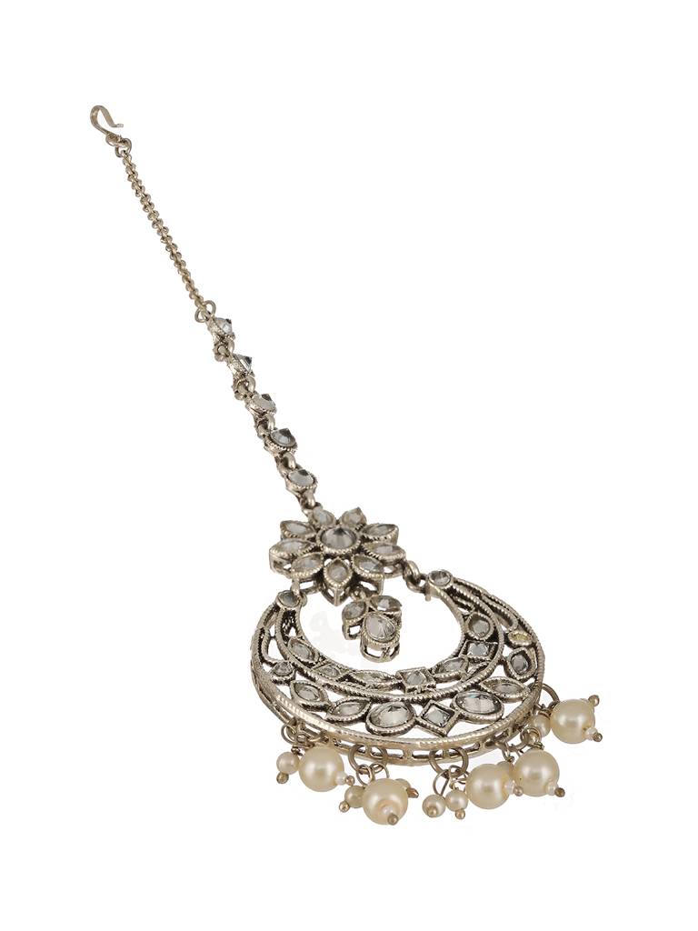 Silver-Plated White Ad-Studded Maang Tikka : MTK-JS23-11050