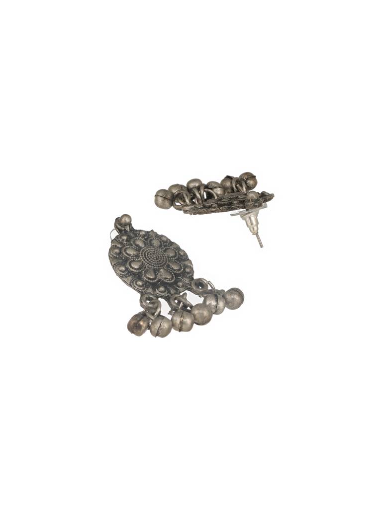 Silver-Plated Artificial Stone Studded & Beaded Textured Jewellery Set : NL-JS24-40370