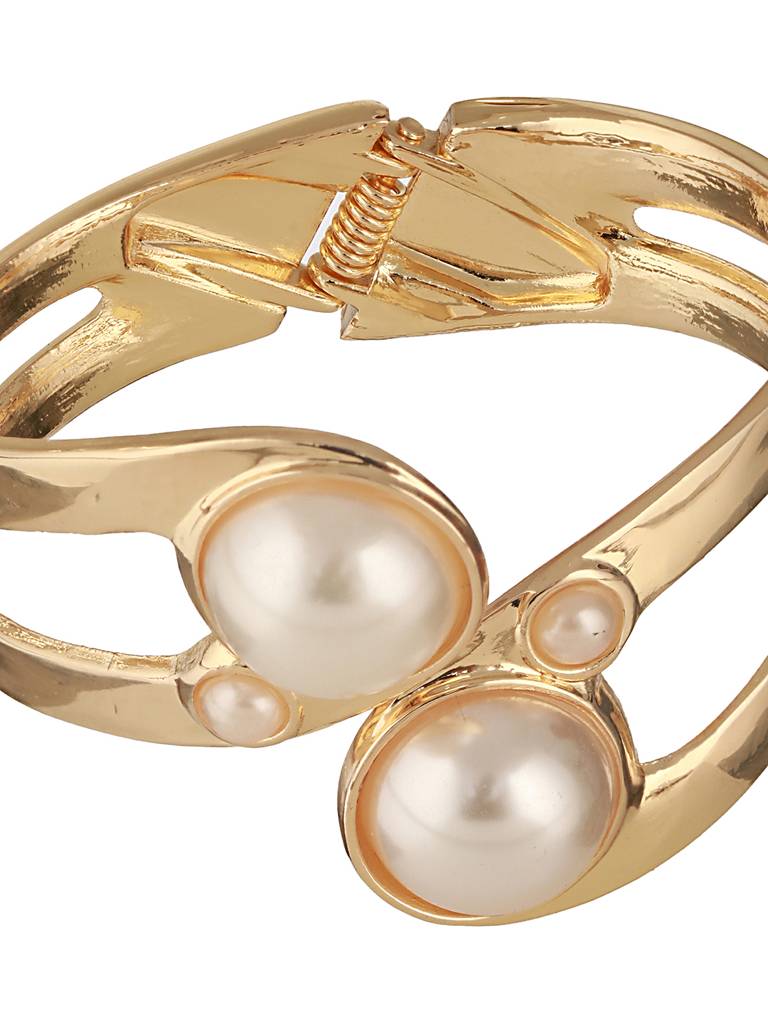 Anti-Tarnish18K Gold Plated Pearl Studded Cuff Bangle Bracelet : STBR8103