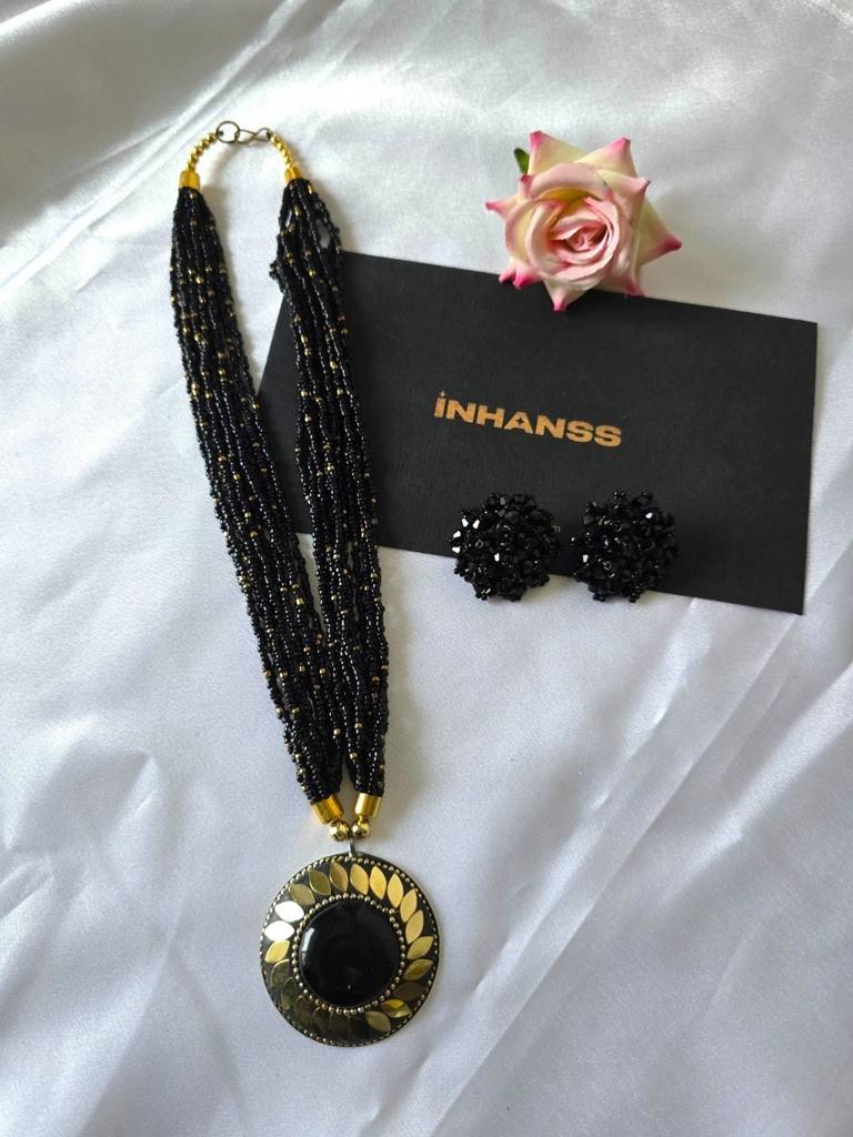 All-Day Statement Beaded Necklace Set : BDE-BLK-TBOL-NWE-145