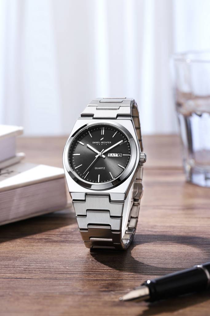 Daniel Hechter Paris Avenue Hoche Collection Modern Analog Watch For Men With Round Dial And Stainless Steel Band : DHM1004-11