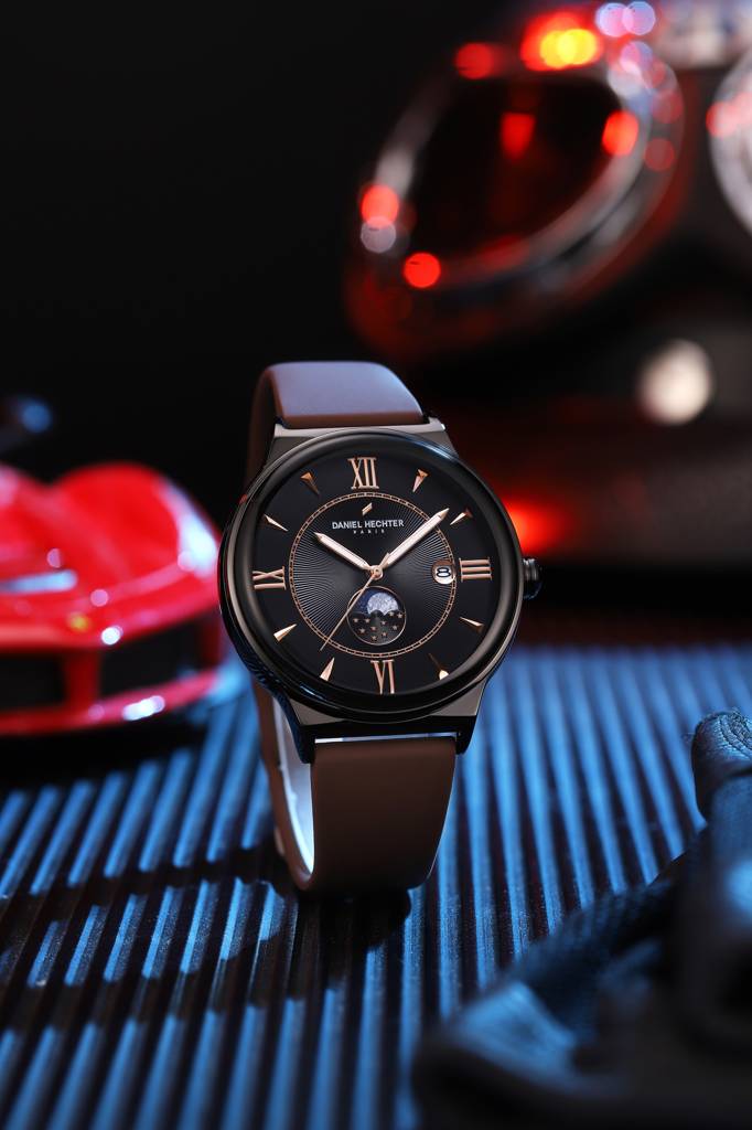 Daniel Hechter Paris Round Dial Watch For Men With Roman Indices, Stylish Silicone Strap, Water Resistant & Quart : DHM1012-03