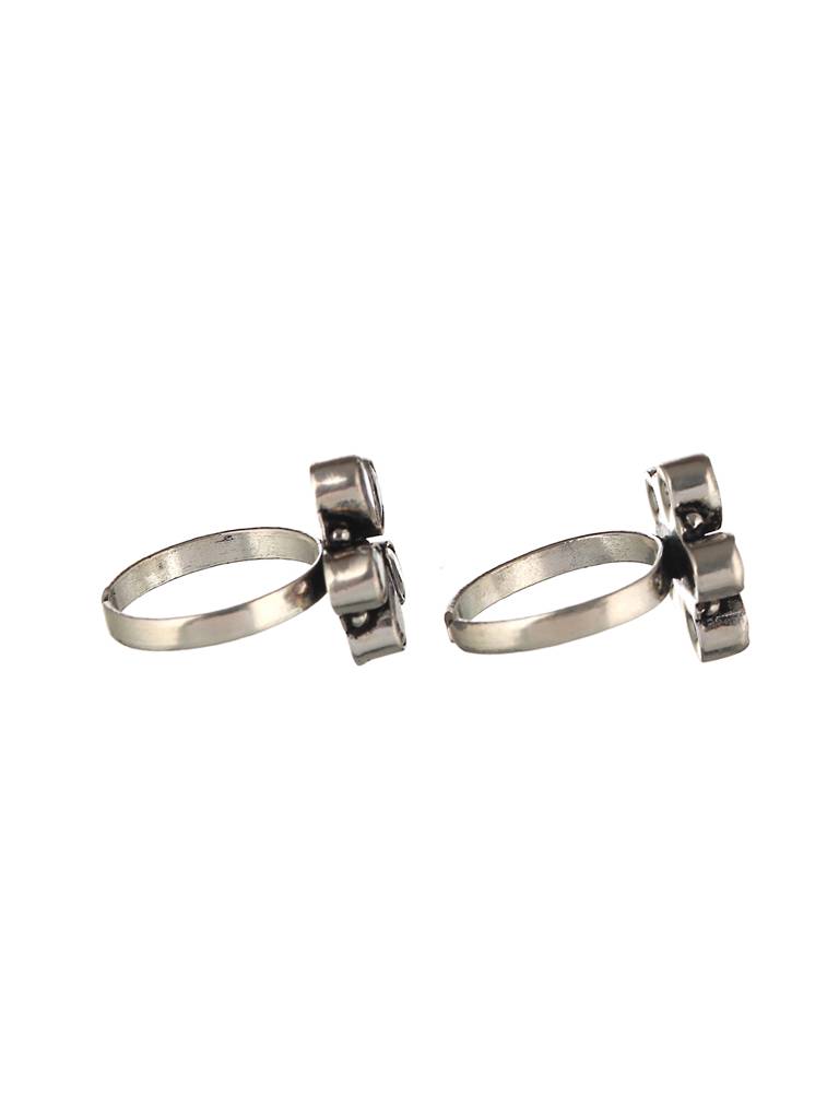 Set Of 2 Silver Lookalike Ad Studded Toe Ring : SJTR2025