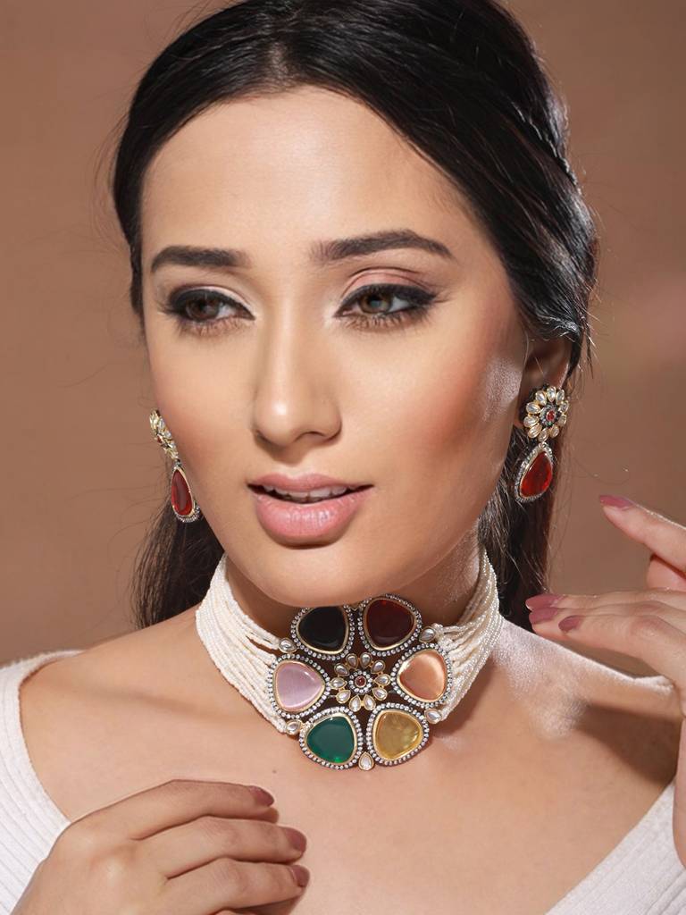 Gold-Plated Multi Stone Pearl Beaded Floral Choker Jewellery Set : SJNK2059