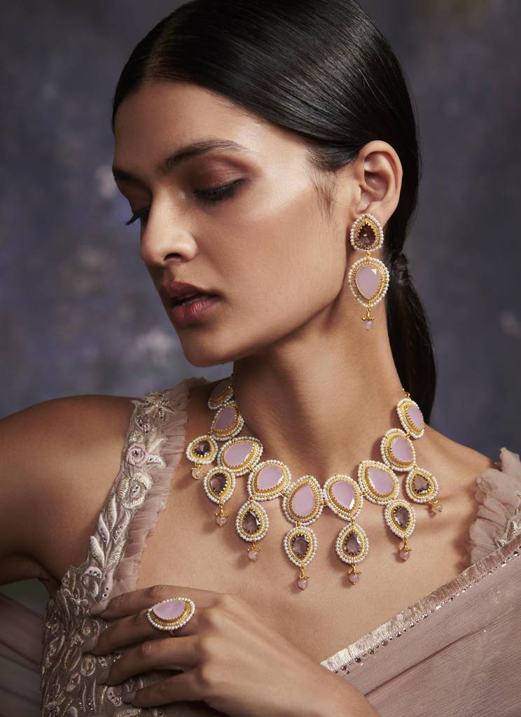 Wild Lavender Necklace With Pearls : 1004