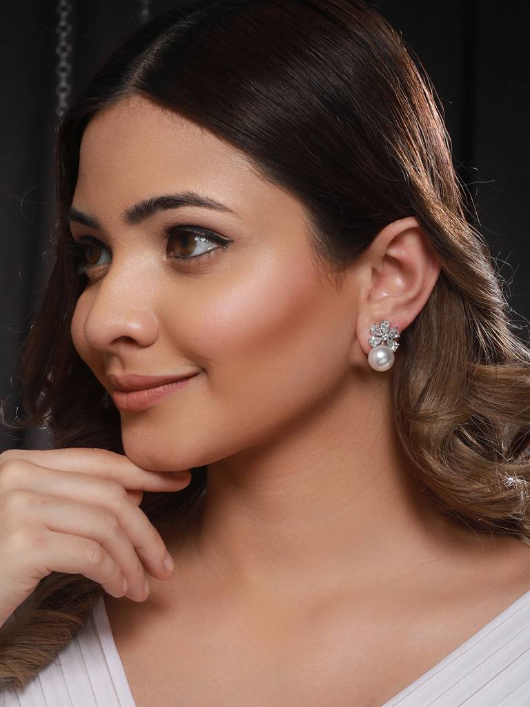 Silver Toned Pearl Beaded Minimal Studs Earrings : SJER2124