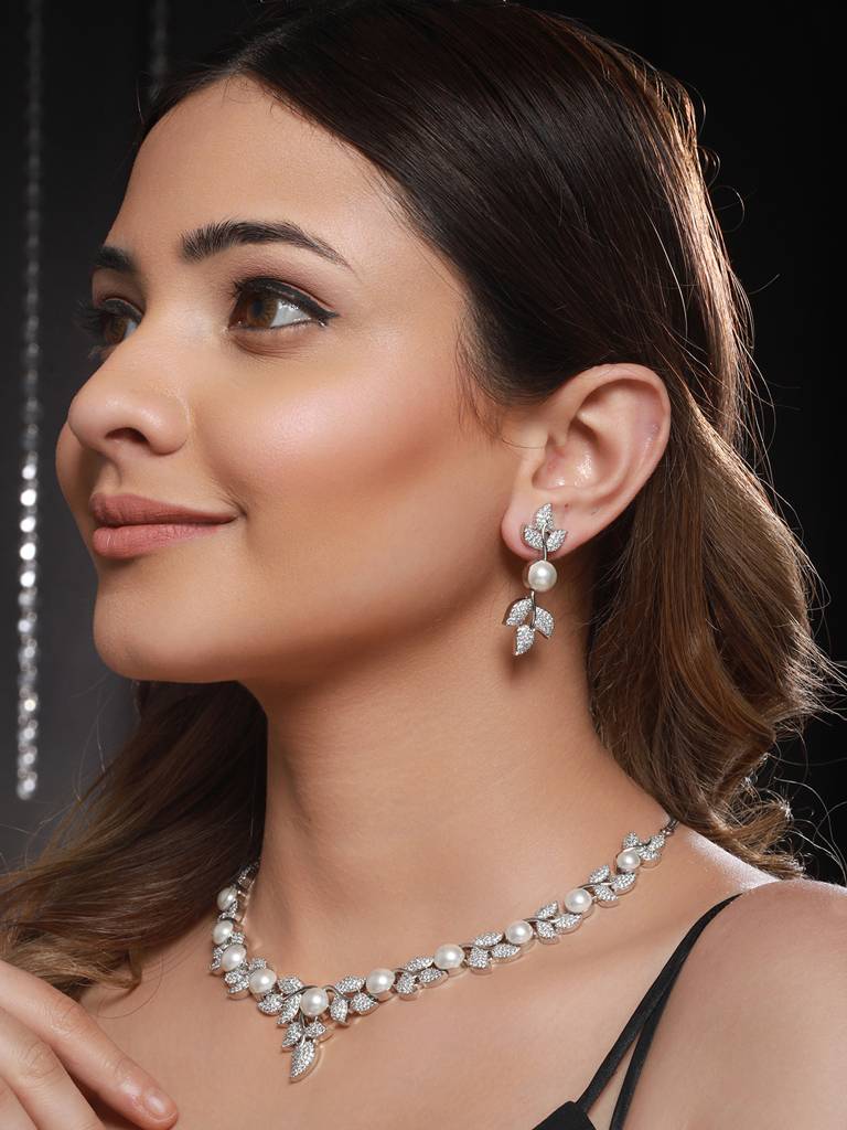 Silver Plated Cz Studded Pearl Floral Statement Jewellery Set : SJNK2127