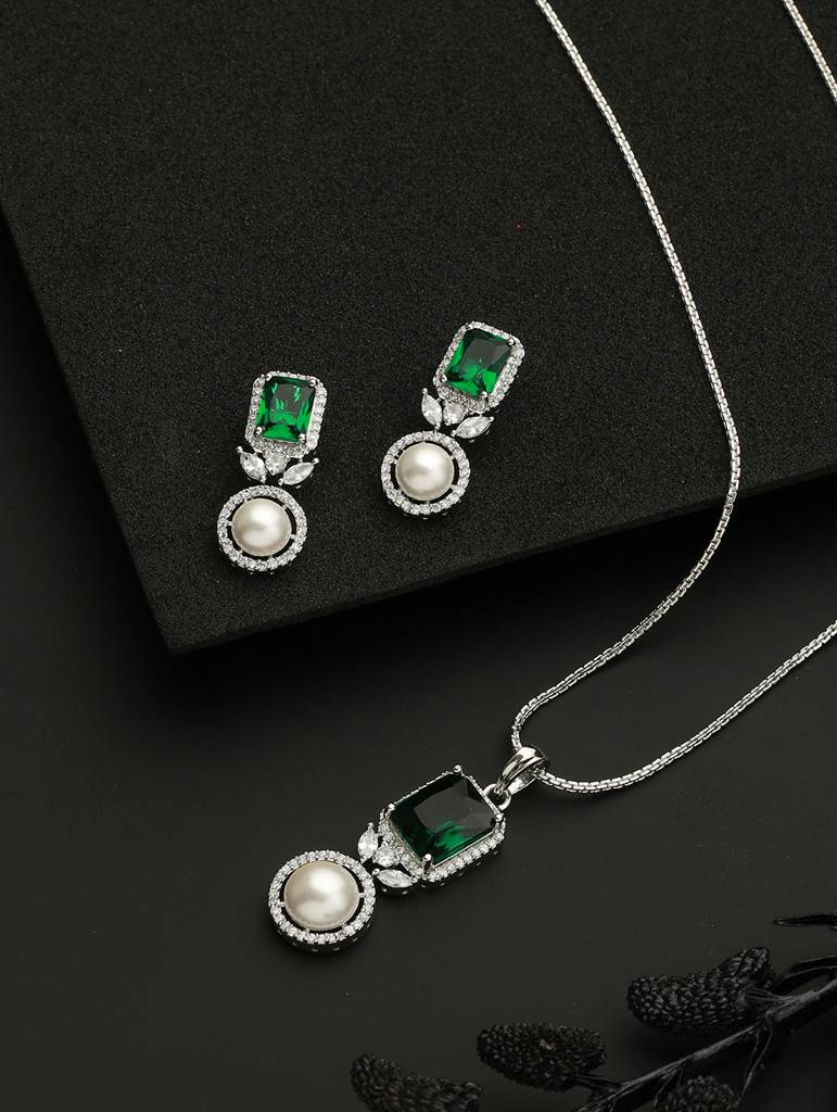Silver Plated Green Cz Studded Pearl Beaded Minimal Locket Jewellery Set : SJLK2130