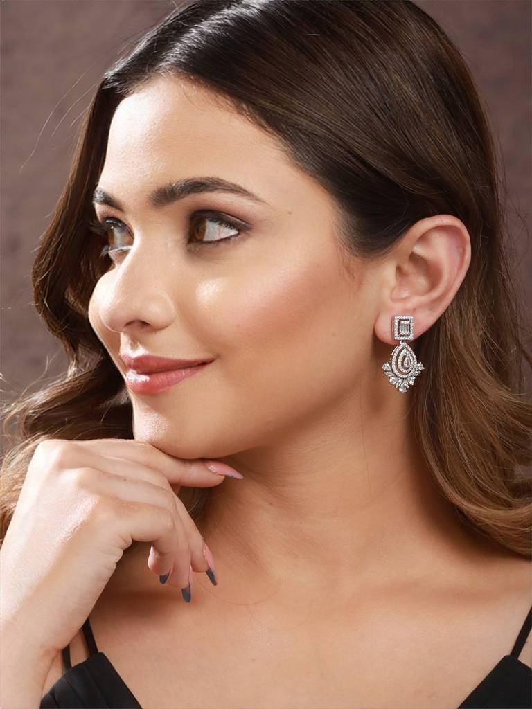 Silver Toned Cz Studded Minimal Chandbali Earrings : SJER2158