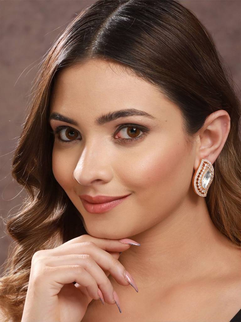 Gold Toned Kundan & Cz Studded Studds Earrings : SJER2160
