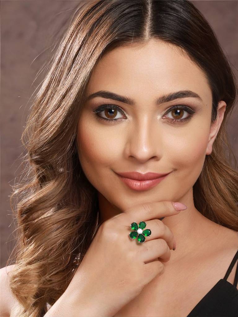 Silver Plated Green Emerald Zircon Minimal Floral Ring : SJRG2175