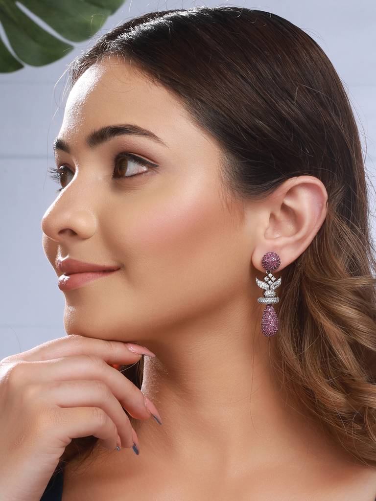 Red Ruby Studded Statement Oval Drop  Earring : SJER2199