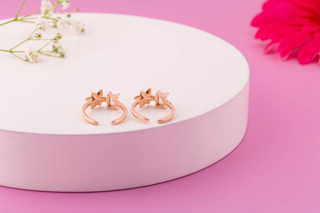 Purple Bloom Crystal 92.5 Silver Toe Rings : SKU1128