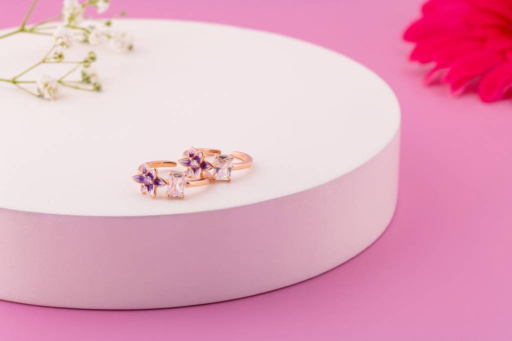 Purple Bloom Crystal 92.5 Silver Toe Rings : SKU1128