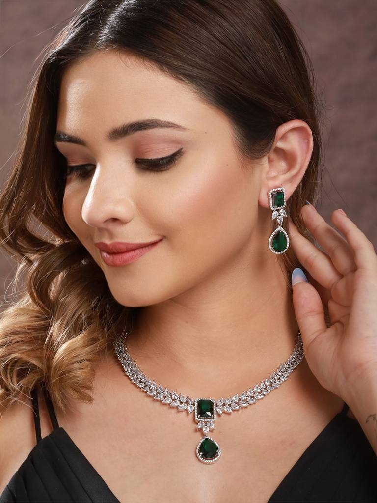 Silver Plated Green Zircon Minimal Necklace Jewellery Set : SJNK2205