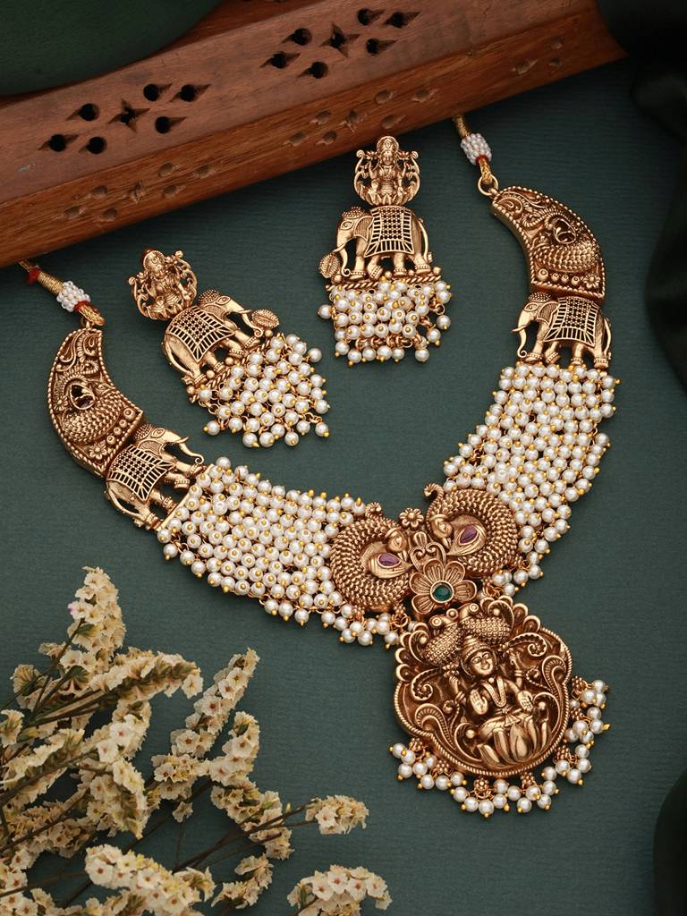 Gold Toned Pearl Cluster Elephant Statement Choker Jewellery Set : SJNK2341