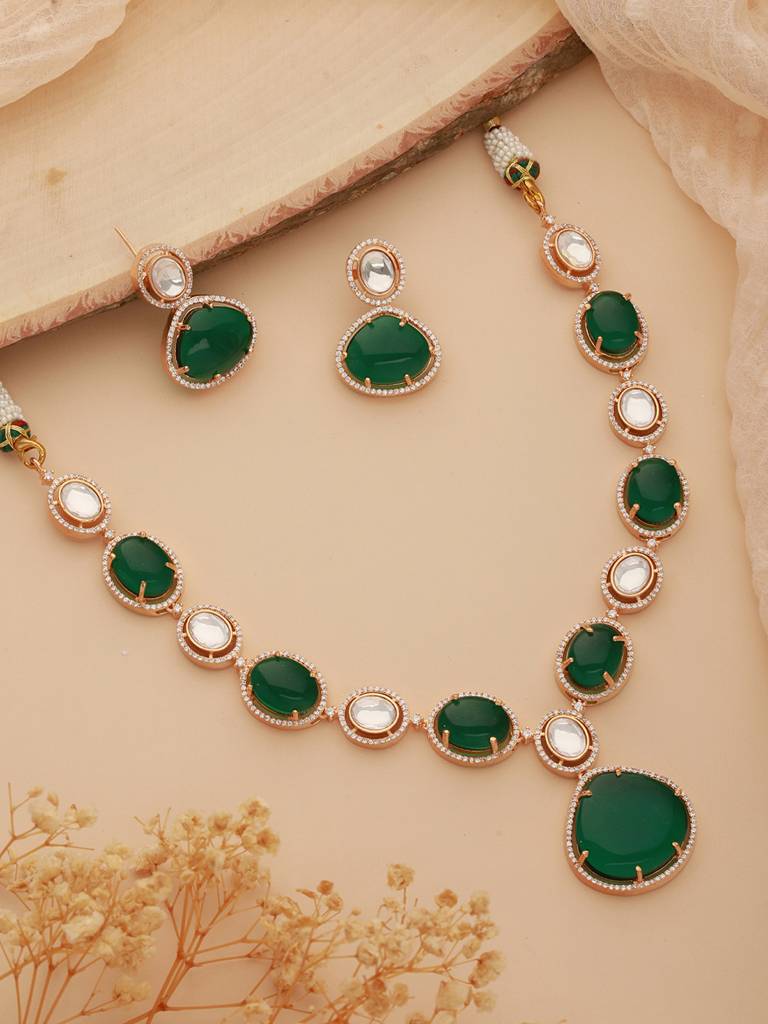 Gold Plated Emerald Green Kundan Studded Designer Luxe Bridal Jewellery Set : SJNK2361