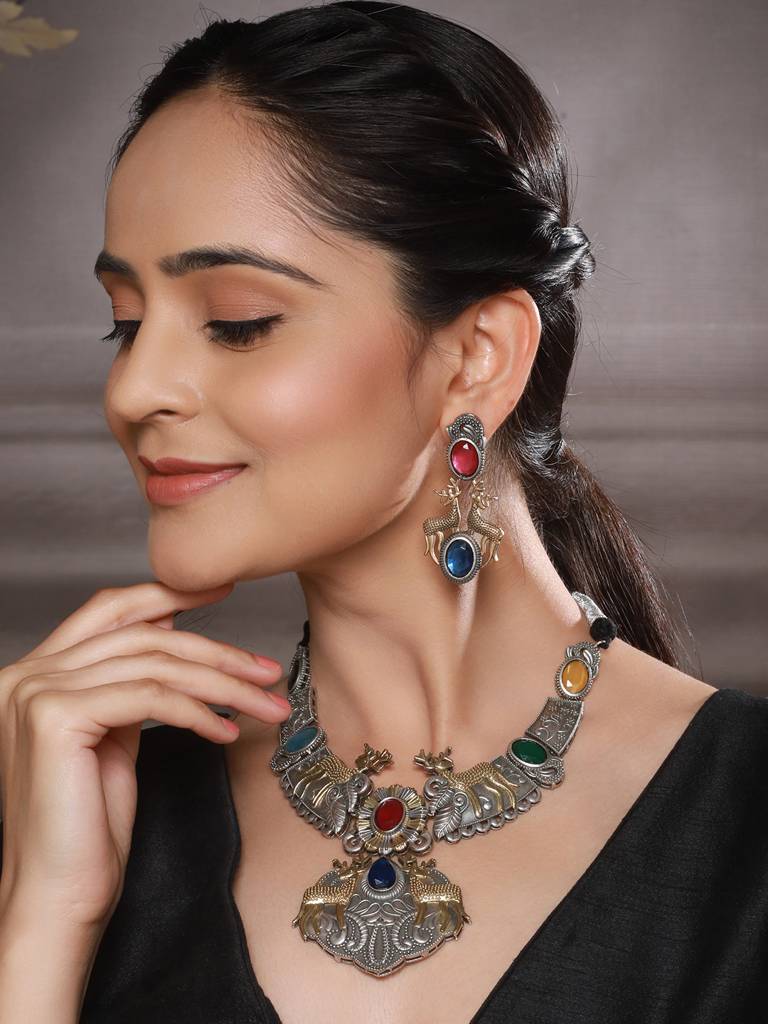 Dual Toned Oxidised Red Stone Studded Brass Handcrafted Deer Motif Intricate Designer Jewellery Set : SJNK2506