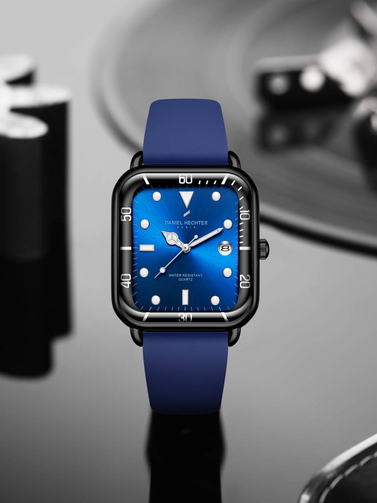 Daniel Hechter Paris Square Dial Watch For Men With Stylish Silicone Strap, Water Resistant & Quartz Movement - D : DHM1011-08