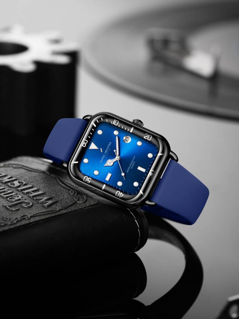 Daniel Hechter Paris Square Dial Watch For Men With Stylish Silicone Strap, Water Resistant & Quartz Movement - D : DHM1011-08