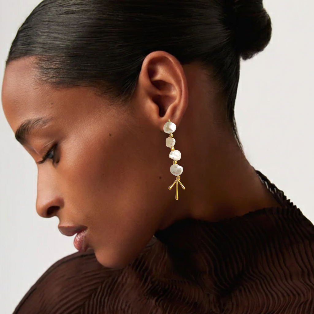 Baroque Pearl Sculptural Drop Earrings : ER-BPD28-YG-WHT