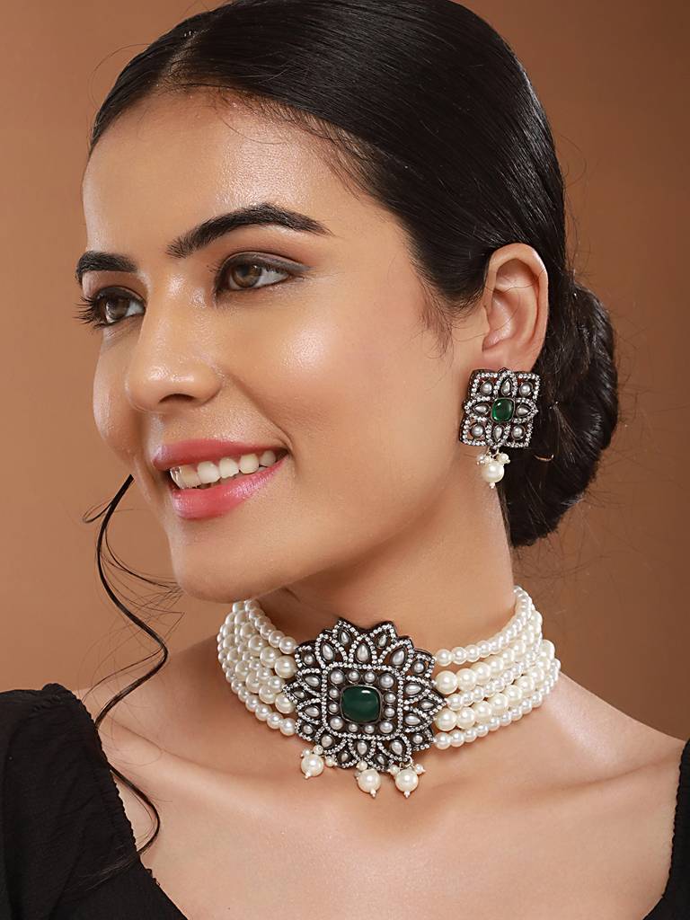 Silver Oxidised Victorian Ad Studded Pearl Beaded Luxe Choker Jewellery Set : SJNK2523