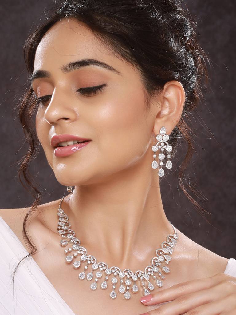 Silver Toned Ad Studded Luxe Designer Necklace Jewellery Set : SJNK2565