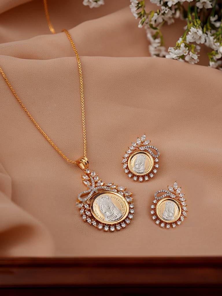 Gold Toned Ginni Locket Set : SJLK2579