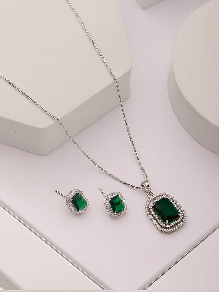 Silver Toned Emerald Green Ad Studded Rectangular Pendant Jewellery Set : SJLK2582