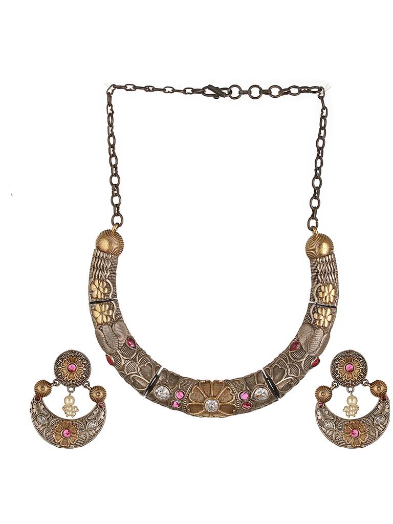 Dual Toned Oxidised Silver Lookalike Floral Tribal Hasli With Chandbali Jewellery Set : SJNK2589