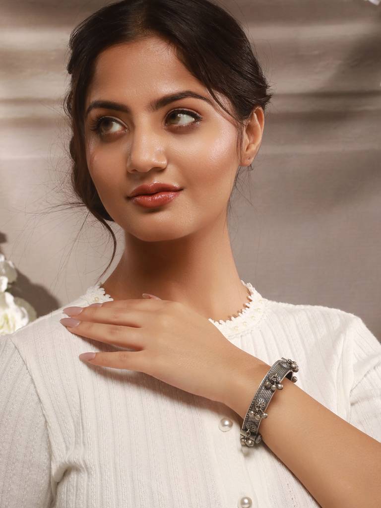 Silver Oxidised Tribal Boho Statement Ghungroo Kada Bangle Bracelet : SJBR2598