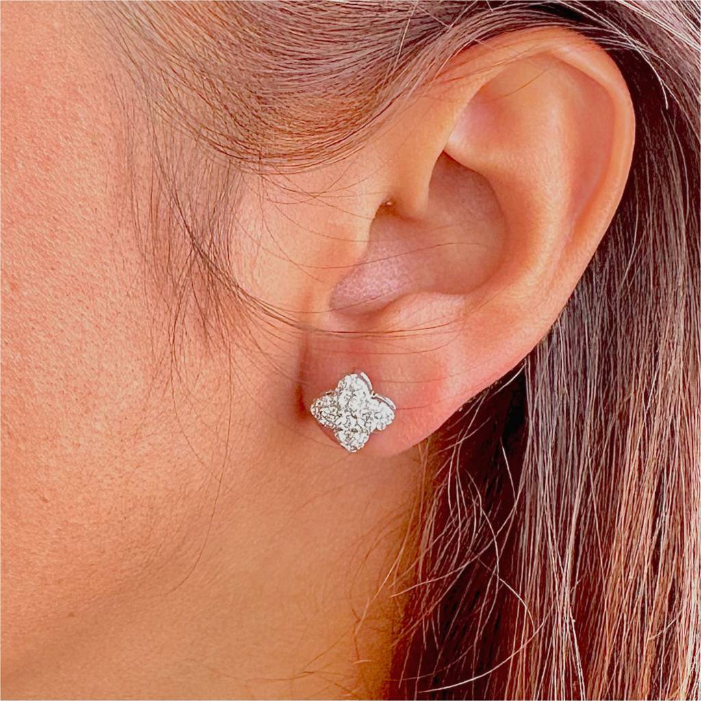 Silver Blossom Stud Earrings : 261