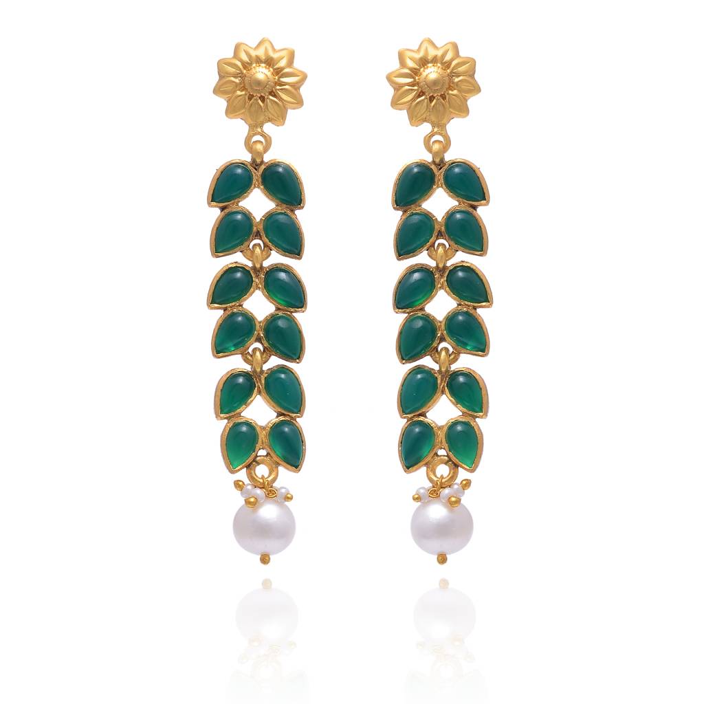 925 Sterling Dangaling Earring With 24K Gold Plated And Green Onex Stones : 2631