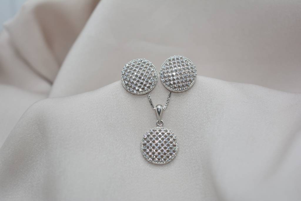 Dazzling Checkered Pendant Set : 264