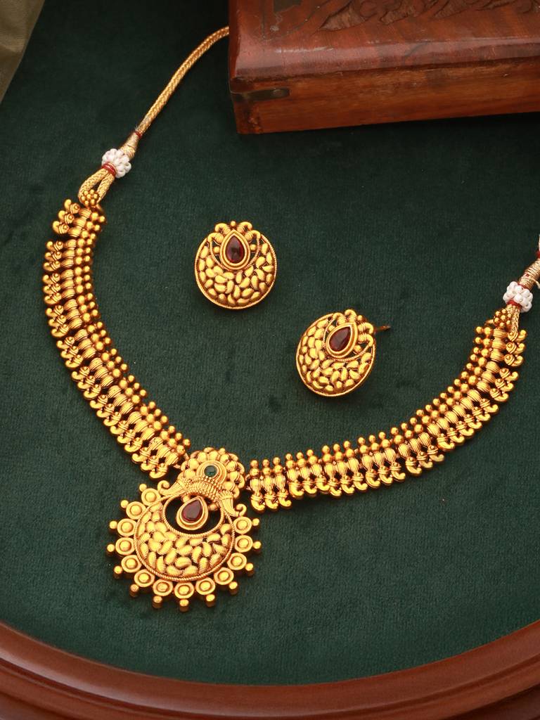 Gold Plated Red Stone Studded Minimal Temple Choker Jeellery Studds : SJNK2650