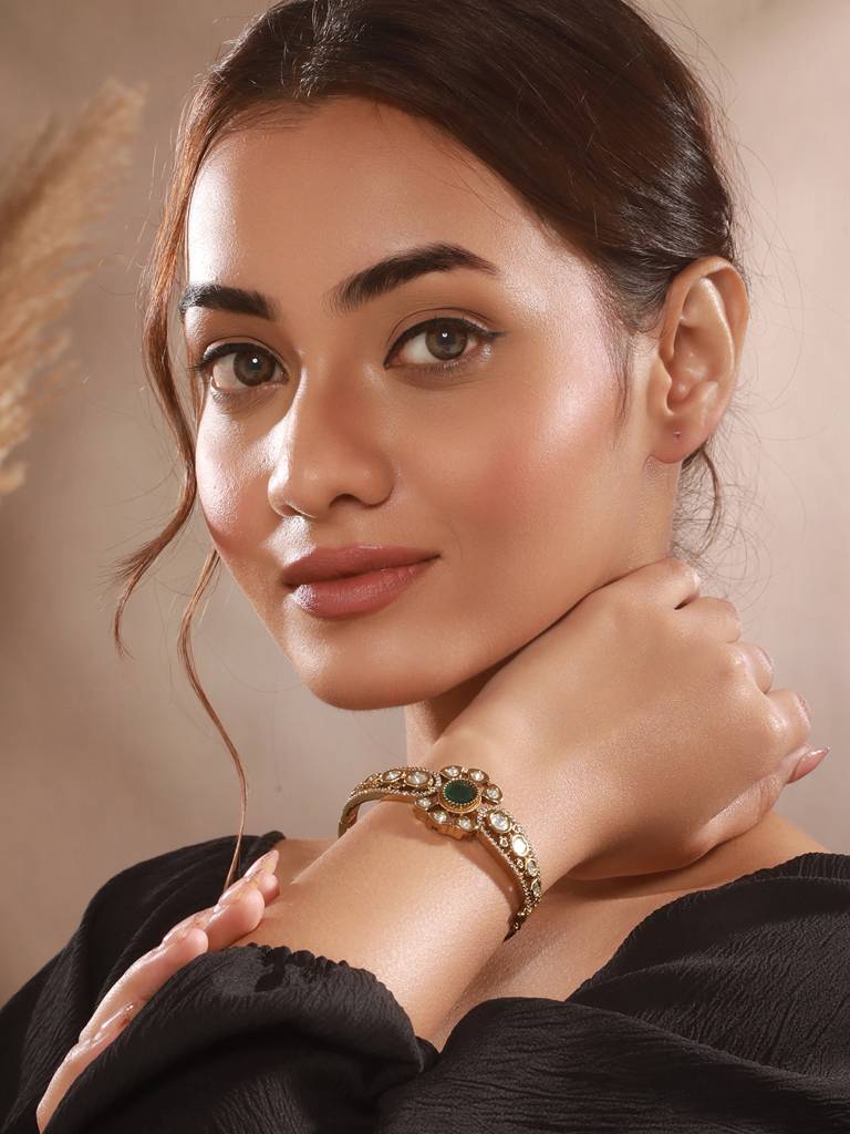 Gold Polish  Green Emerald Kundan  Mossanaite Studded  Floral Openable Kada Bracelet : SJBR2672