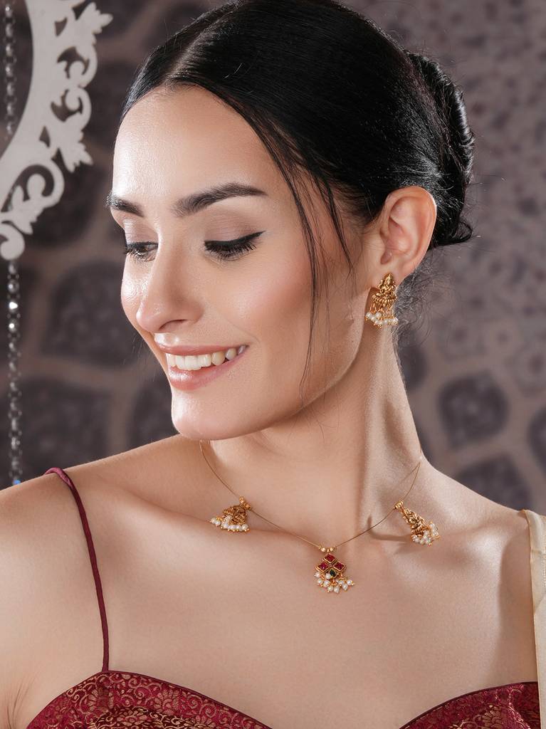 Gold Plated Pearl Beaded Invisible Chain  Temple Goddess Lakshmi Motif Pendant Jewellery Set : SJNK2694