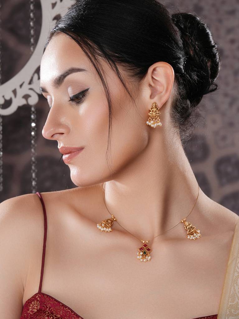 Gold Plated Pearl Beaded Invisible Chain  Temple Goddess Lakshmi Motif Pendant Jewellery Set : SJNK2694