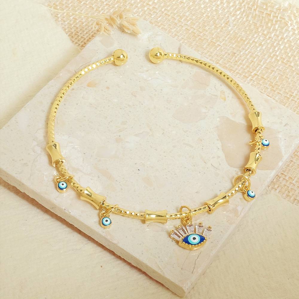 Evil Eye Cuff Charm Bangle : BG131